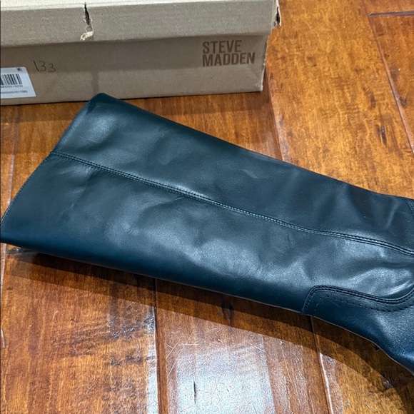 Steve Madden Riggs - Picture 10 of 13